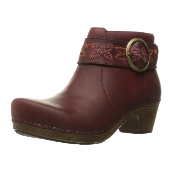 Dansko Women's Mina Ankle Leather Bootie Color: Red Oiled Size: 37 NEW - Picture 2 of 16